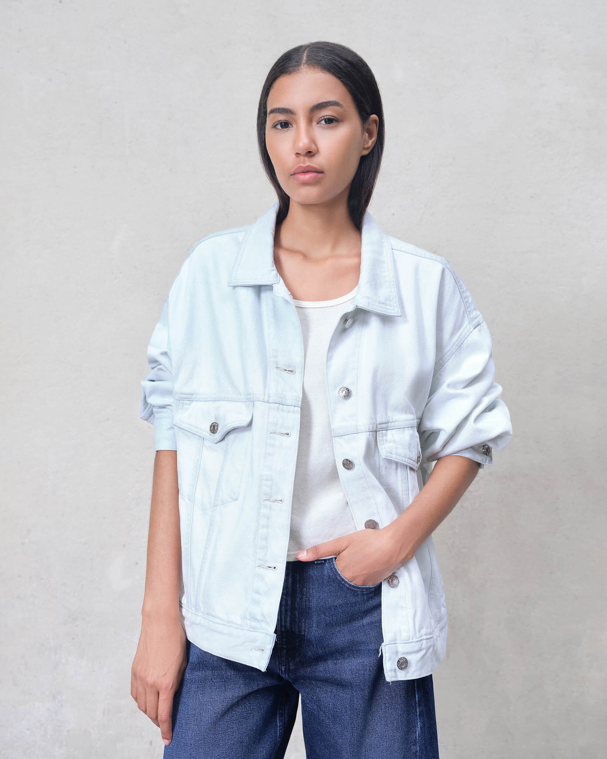 Shop the Cameron Trucker Jacket for women at EDWIN USA. This White Dove jacket offers a relaxed fit with classic trucker style, perfect for stylish layering.