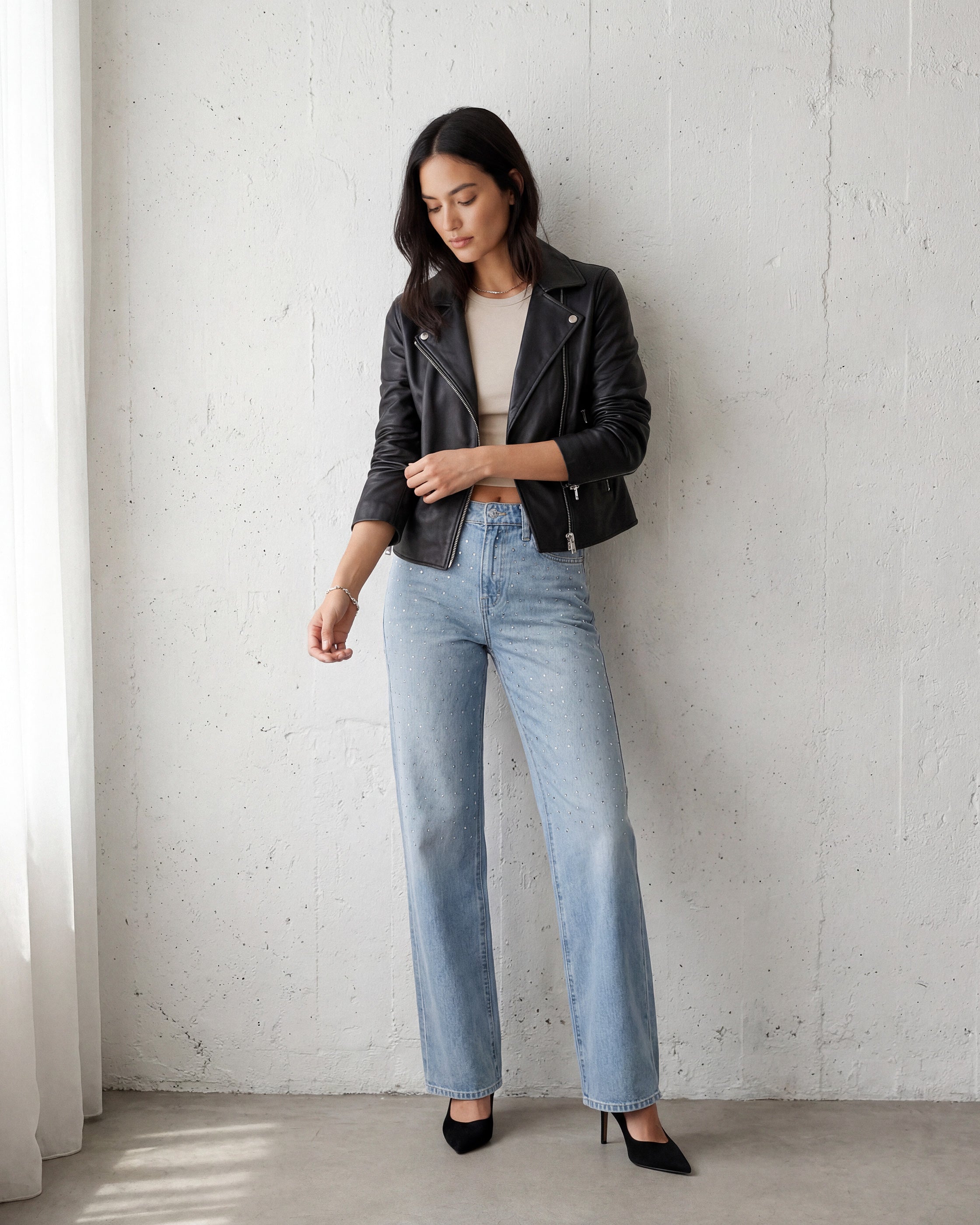 Marli Wide Leg High Rise in Sheldon. Built with regenerative cotton for conscious comfort. Responsibly made in Los Angeles, offering lasting comfort with a flattering fit.