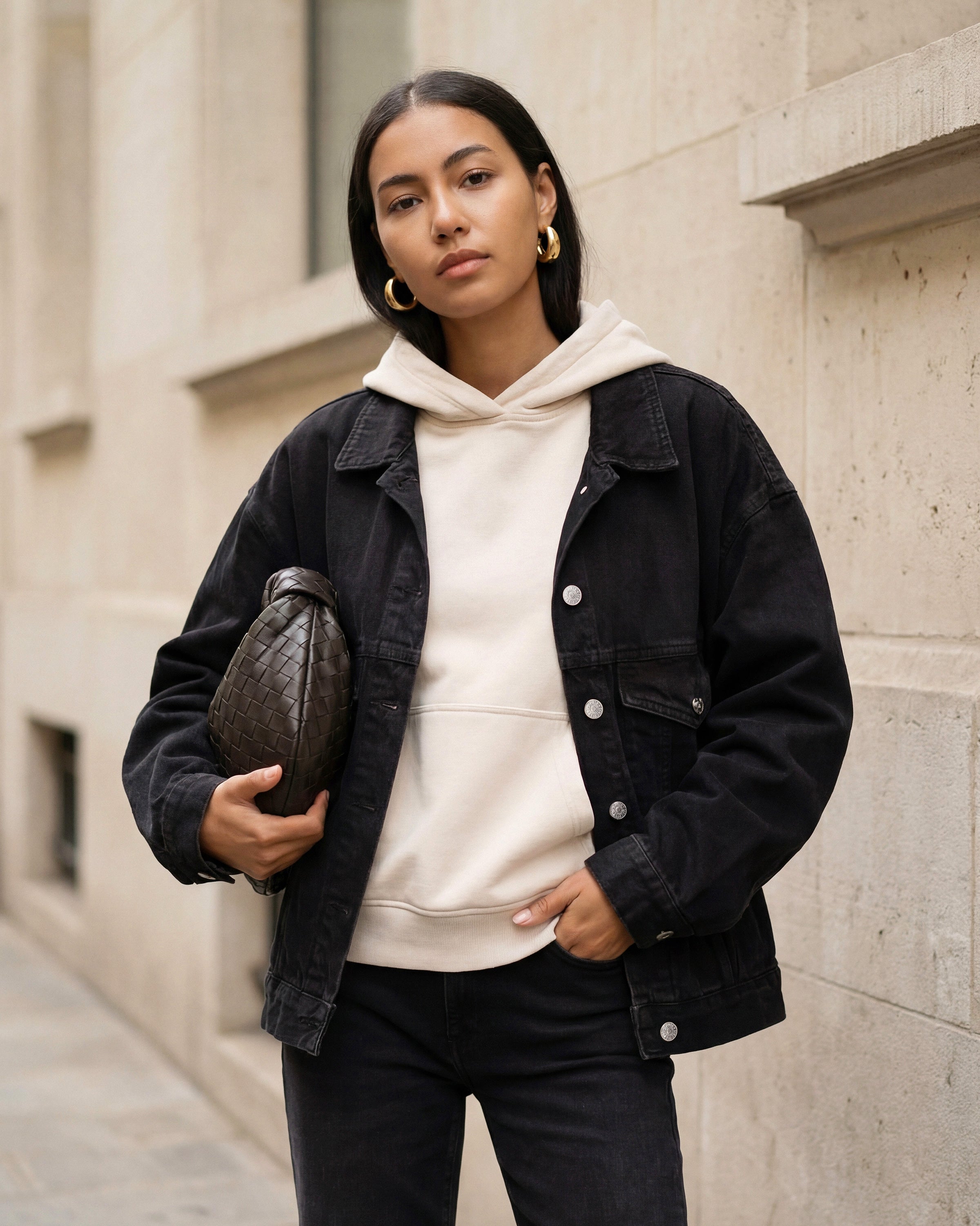 Shop EDWIN USA's oversized trucker jacket for women in carbon black, combining bold style with comfortable fit for everyday wear.
