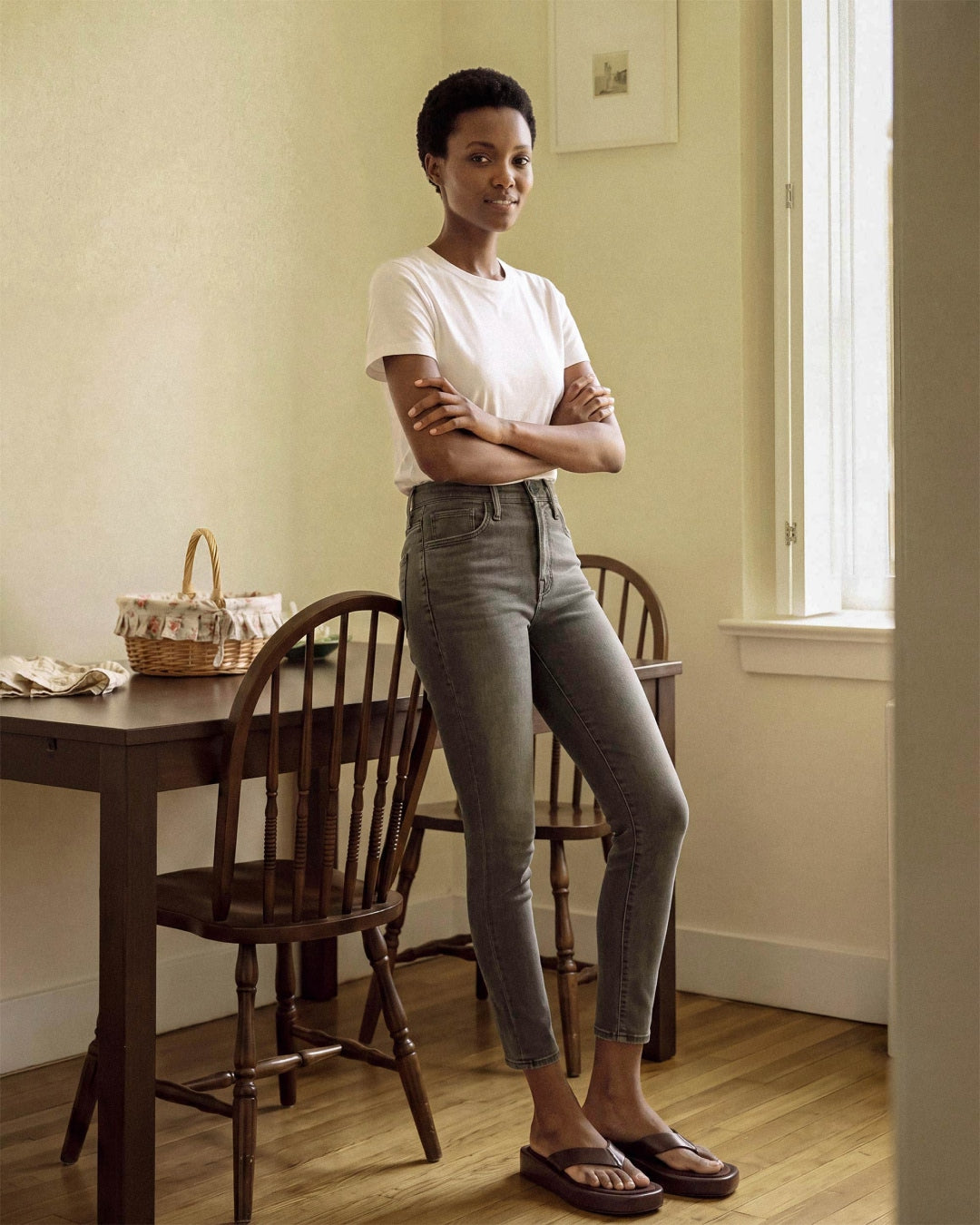 The CANDICE is a women's high-rise skinny jean with an ultramodern silhouette. It sits at the natural waist and features a super skinny fit from hip to ankle. In a washed grey with a hint of natural wear.