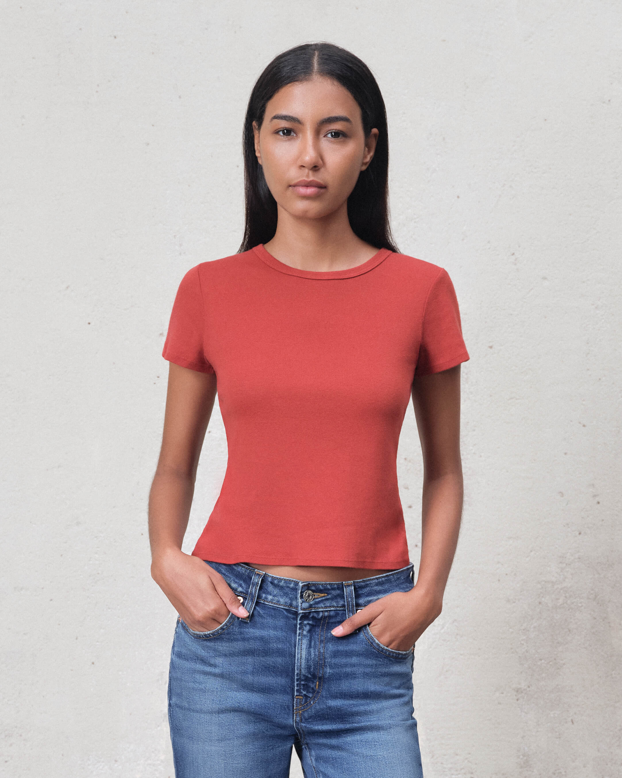 Discover the ultimate vintage-inspired crew tee in burnt orange. Crafted from super-soft ribbed cotton, this short-sleeve top offers a perfect fit for everyday style.