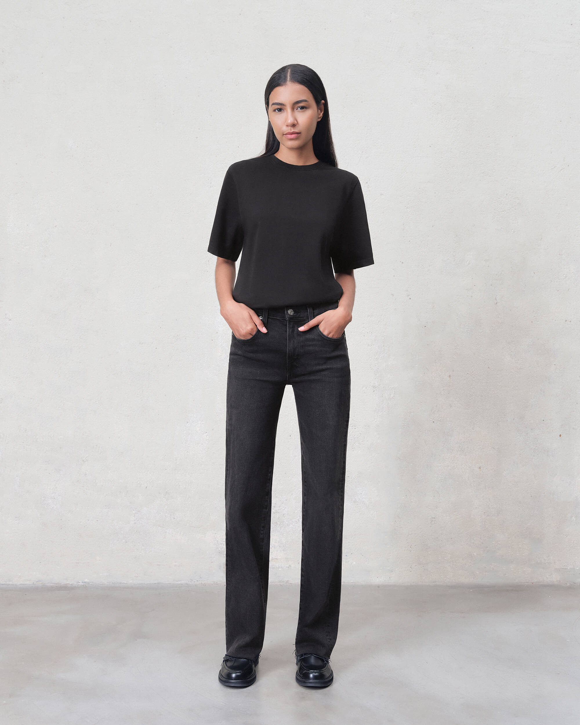 Marli Wide Leg High Rise in FOG. Crafted from regenerative cotton. Cut and sewn in California, offering structured comfort and timeless ease.