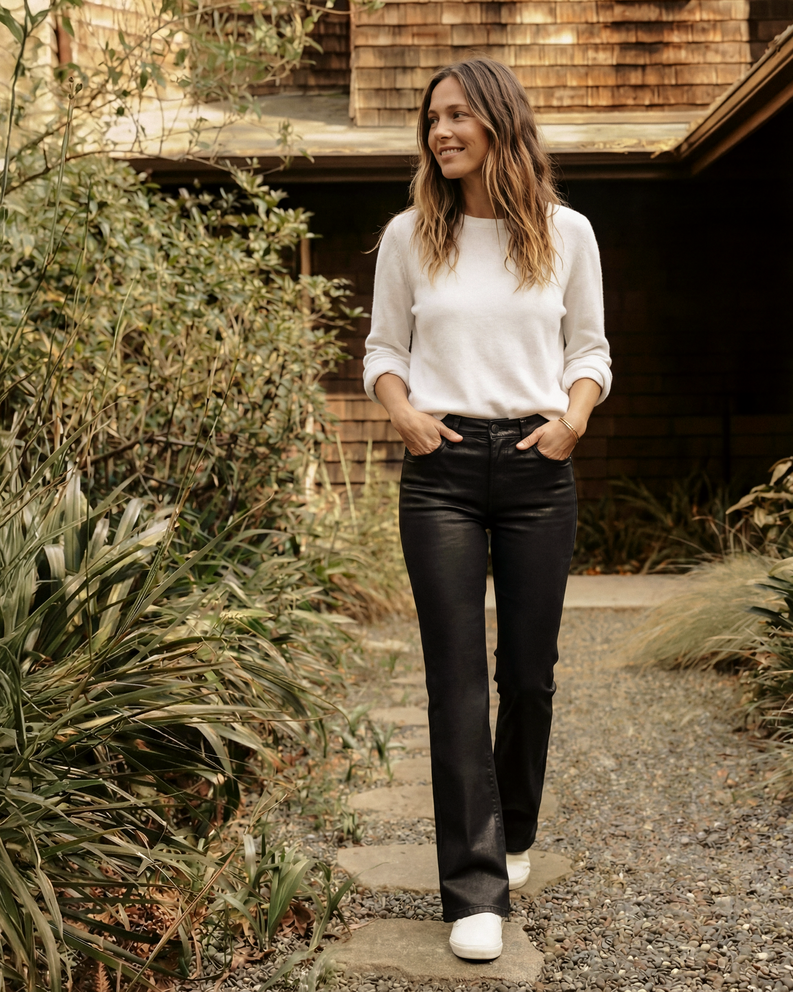 Discover the Lark Bootcut jeans in Granite, designed with a classic mid-rise and a flattering fit for all-day comfort. Elevate your style effortlessly!