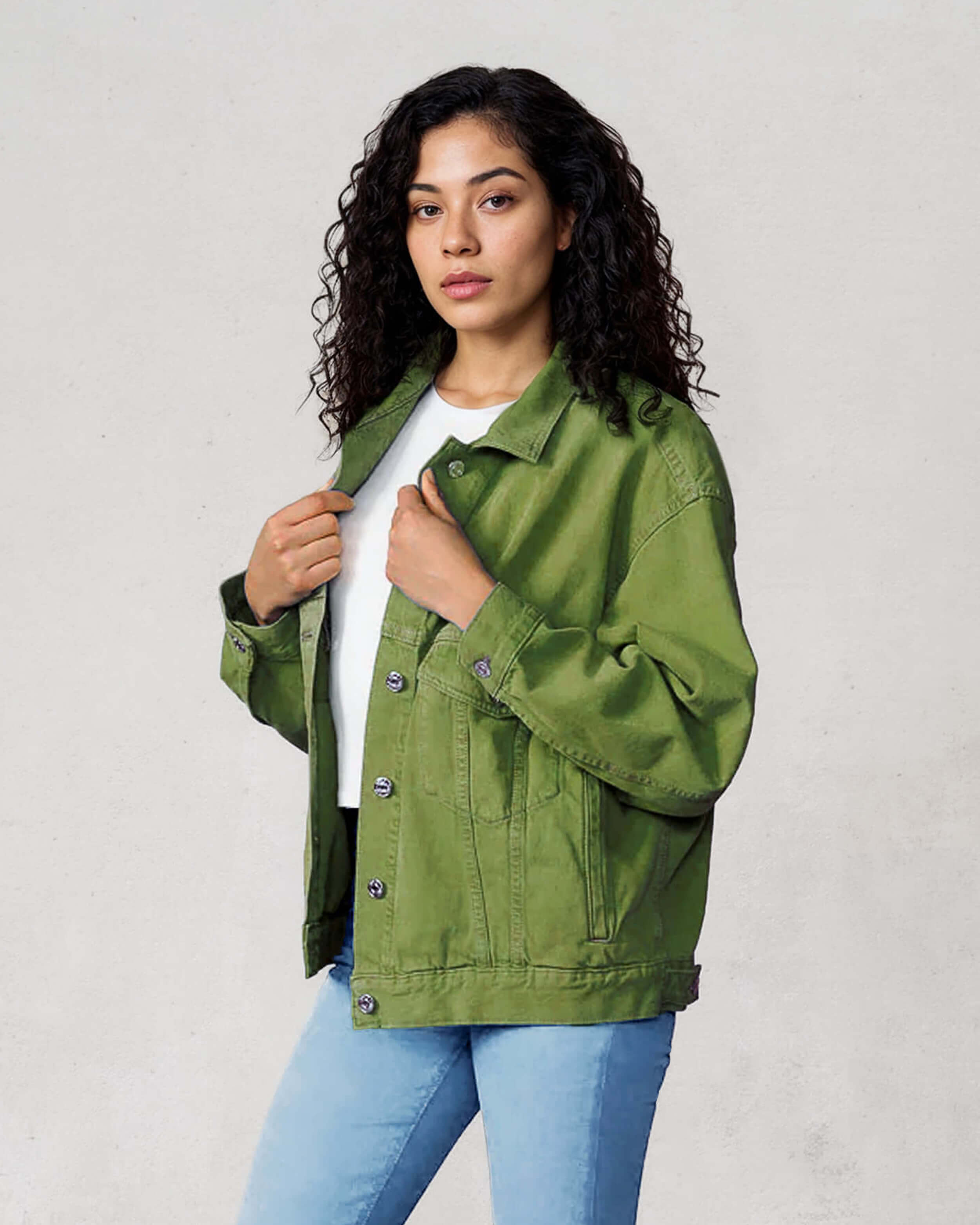 Discover the Cameron Trucker Jacket in Mayfly Green, your ultimate versatile companion for any weather. Stay stylish and comfortable, rain or shine!