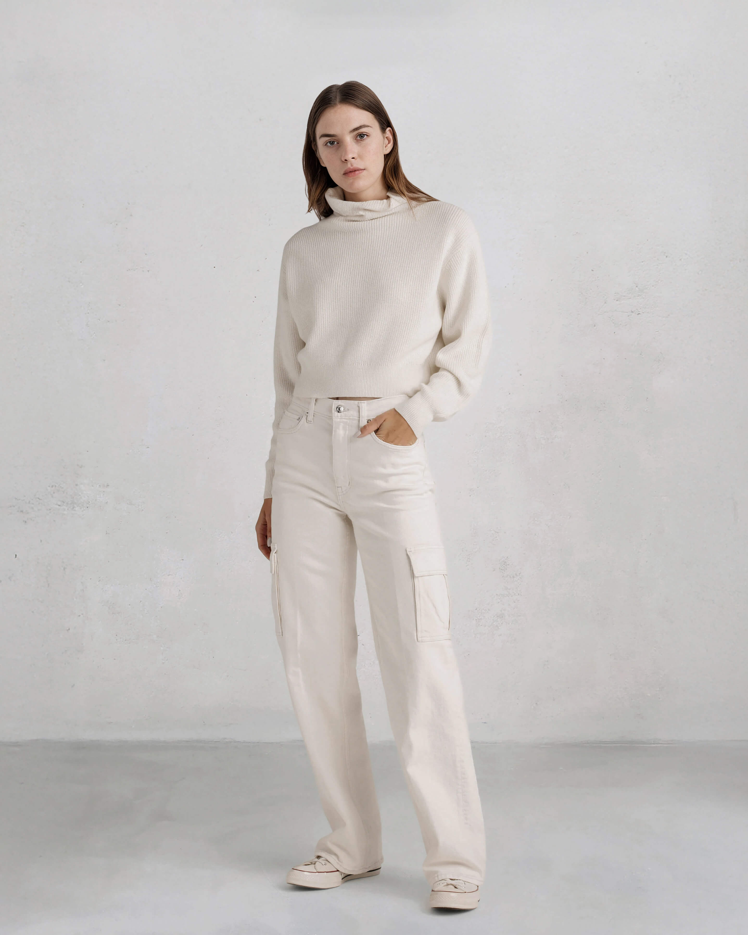 Elevate your workwear style with the Cora Cargo Pant in Monochrome. Perfect for work or play, these versatile pants transition effortlessly from day to night.