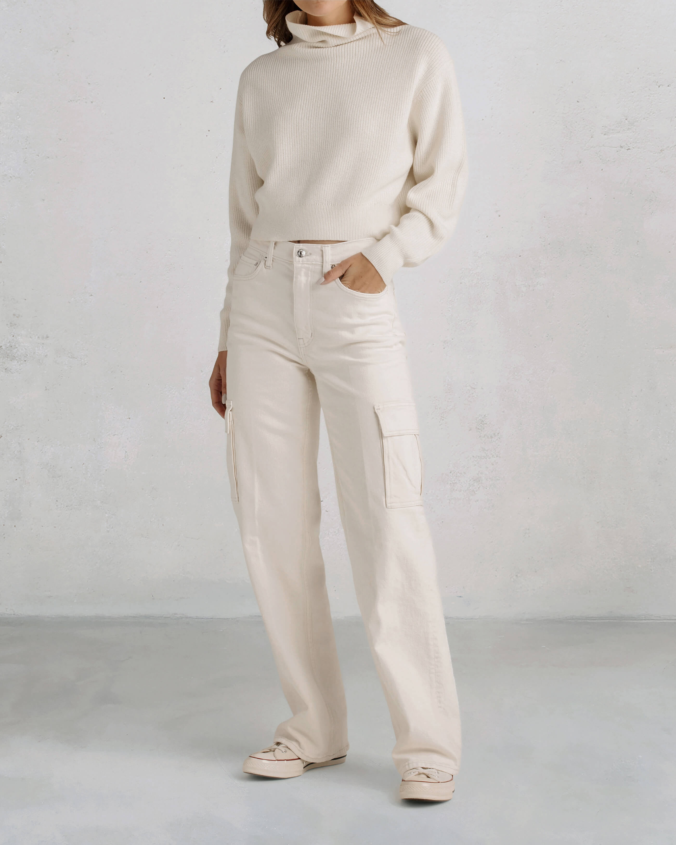 Elevate your workwear style with the Cora Cargo Pant in Monochrome. Perfect for work or play, these versatile pants transition effortlessly from day to night.