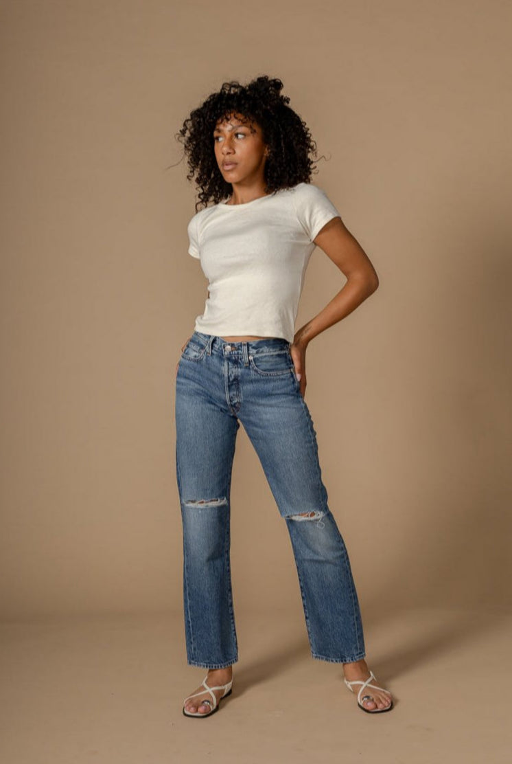 Discover the Sawyer Boyfriend Jeans in Mason, crafted from soft rigid denim for a perfect fit. Elevate your style with this classic wash essential for any wardrobe.