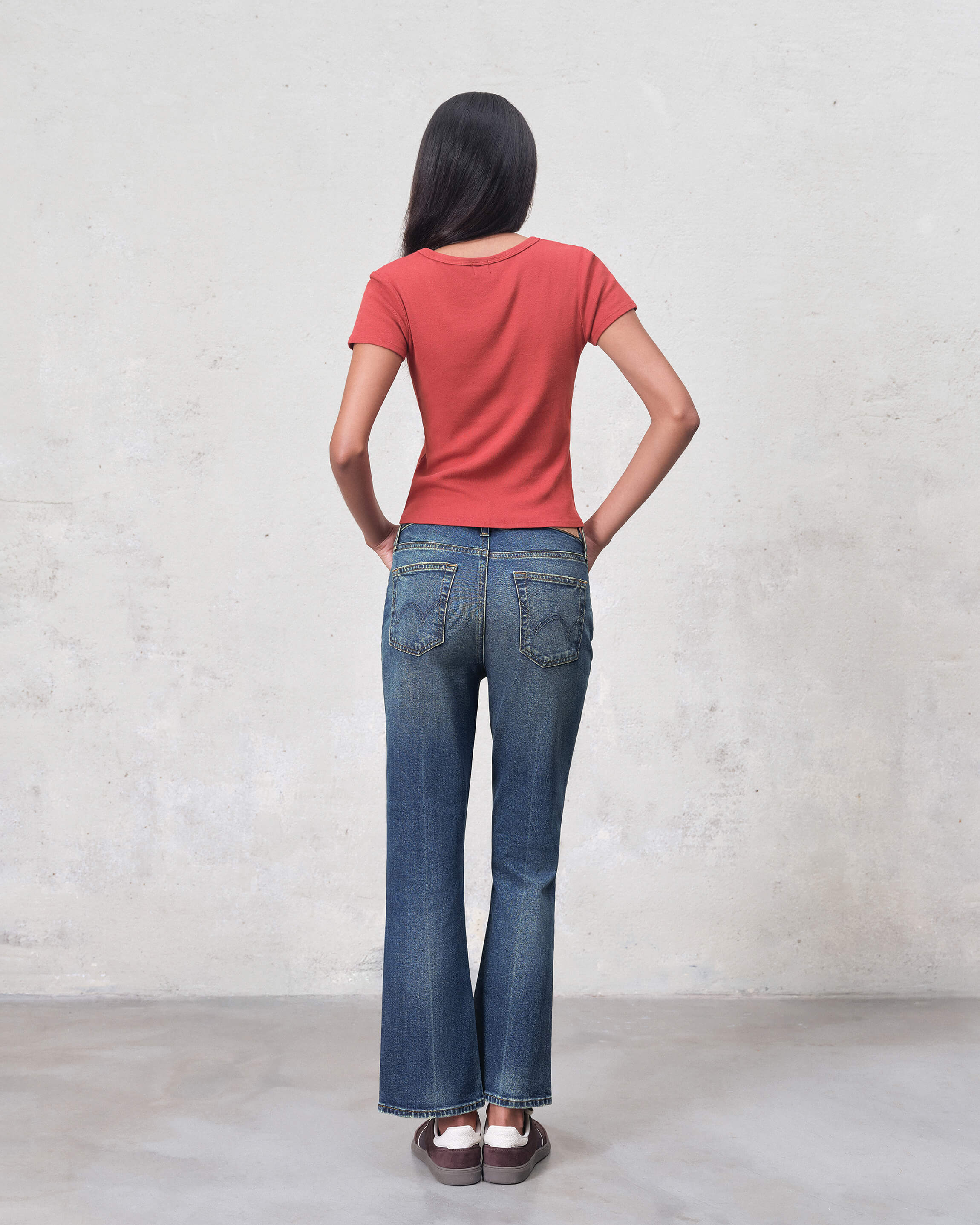 Discover the Edwin Lark Ankle Bootcut jeans in Skyline, featuring a flattering mid-rise fit and a stylish micro bootcut design for a chic, versatile look.