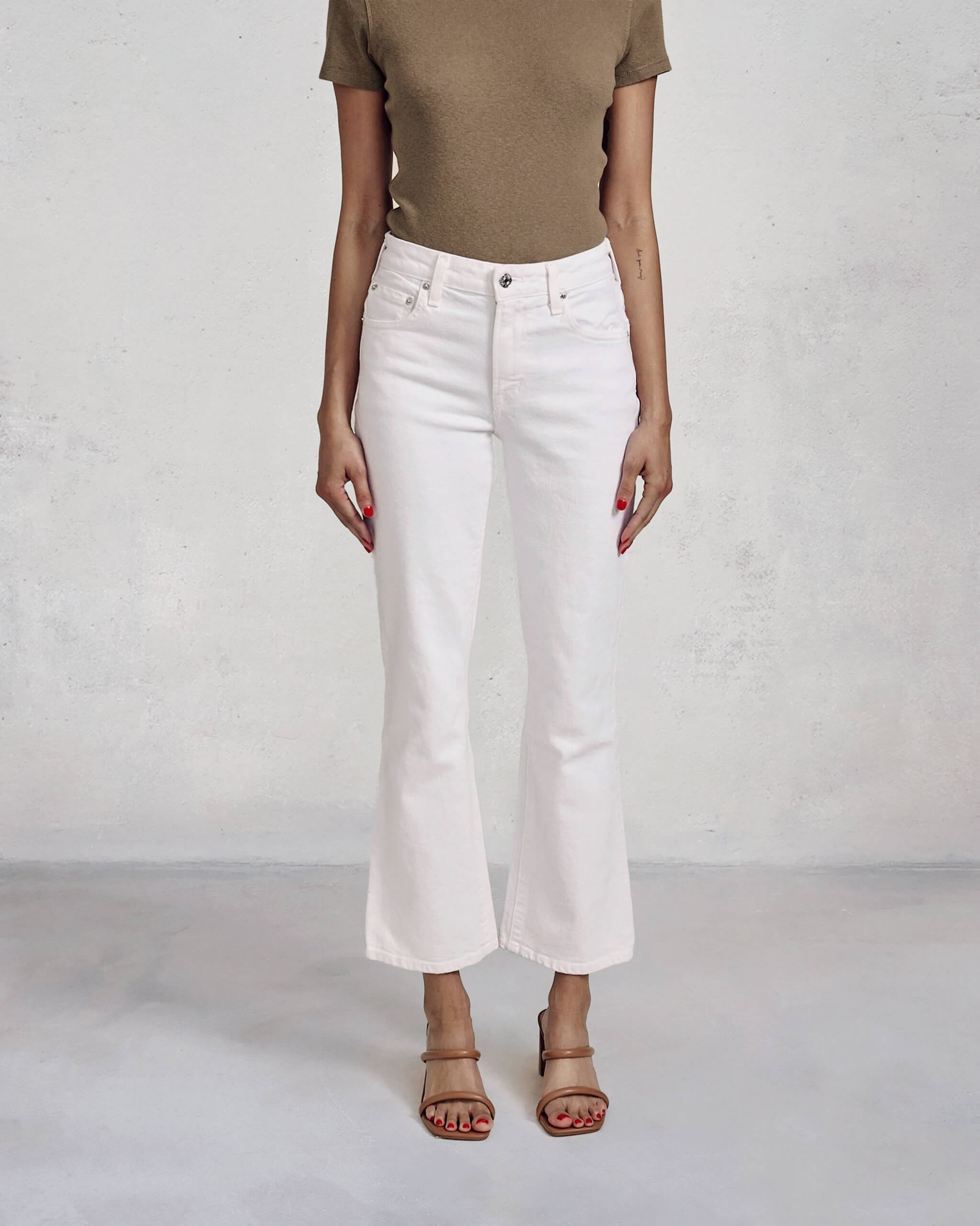 Discover the Edwin Lark Ankle Bootcut jeans, featuring a classic mid-rise and a flattering micro bootcut design for a stylish fit at the hips and thighs.