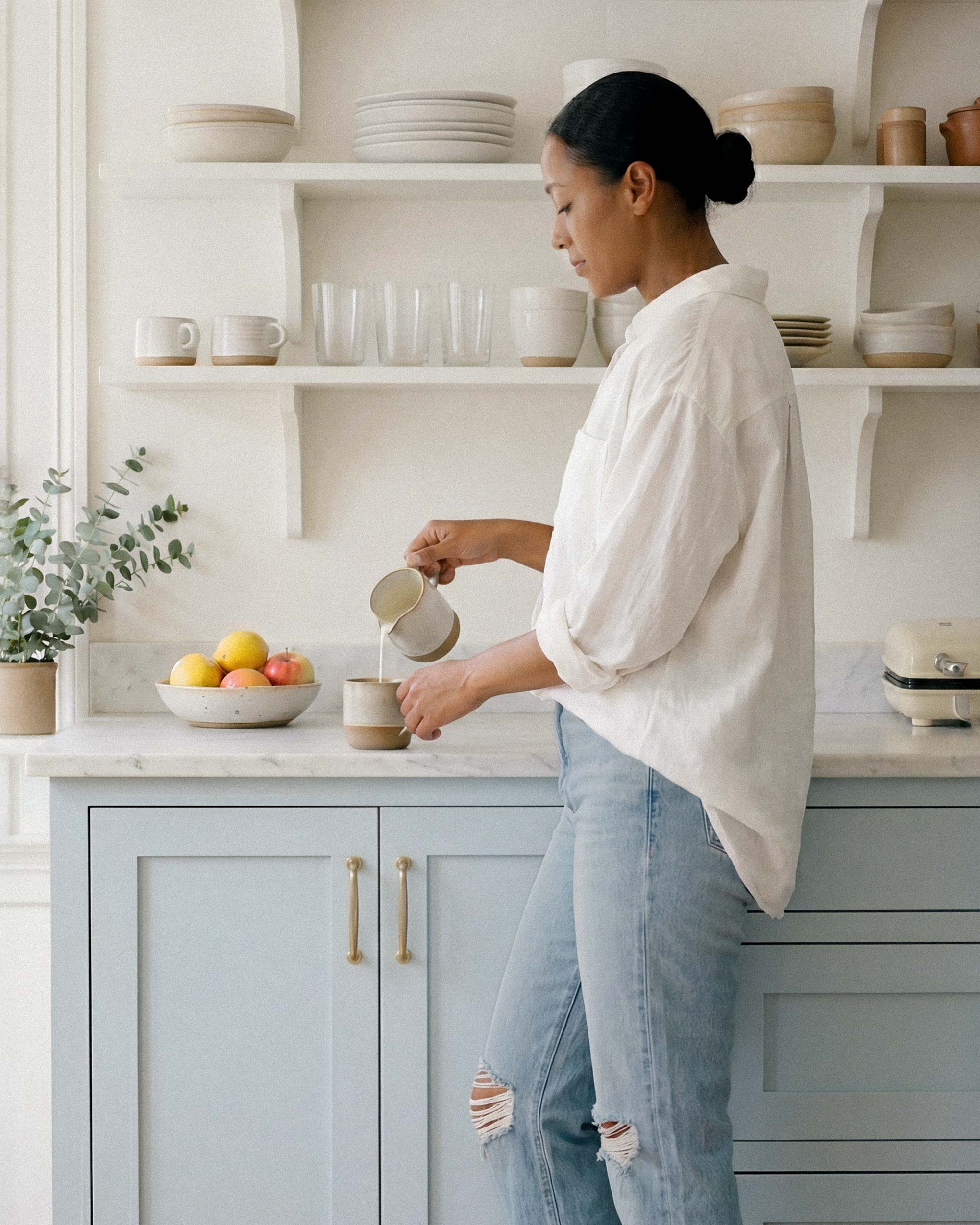 The TASH is a women's relaxed '90s jean with a straight leg. It's meant to be slung low on the hip for boyish attitude (or go down a size to sit at natural waist). In a light vintage indigo wash with holes at the knee.