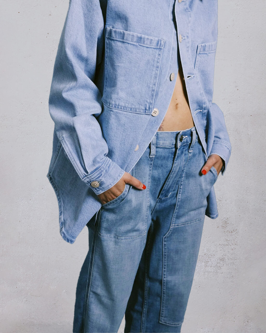 Discover the Edwin Kayla Utility Pant in Peyton, crafted from organic cotton for ultimate comfort and style. Perfect for work or a night out, elevate your wardrobe today!